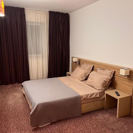 Residence Rin Grand Vitan Bukarest Exterior foto